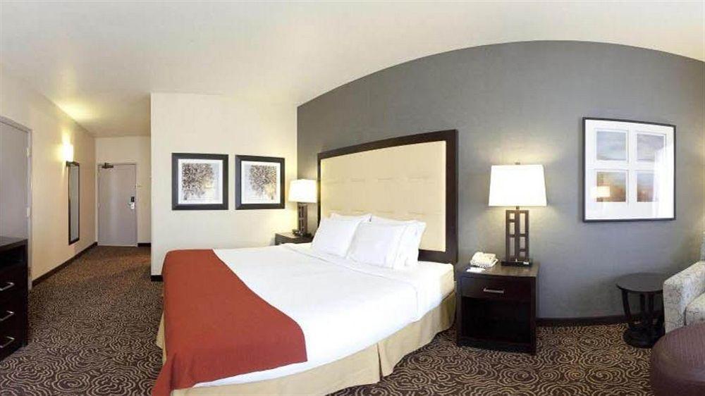 Express By Ihg Ogden